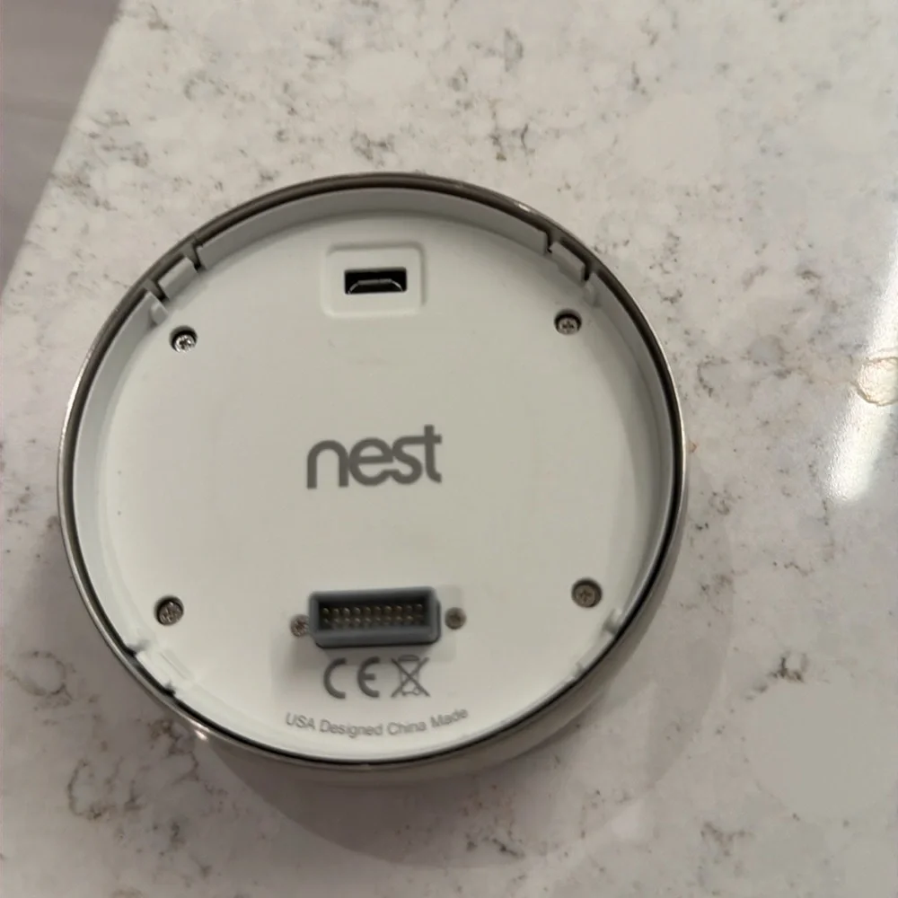 Nest Thermostat - Picture 2 of 4